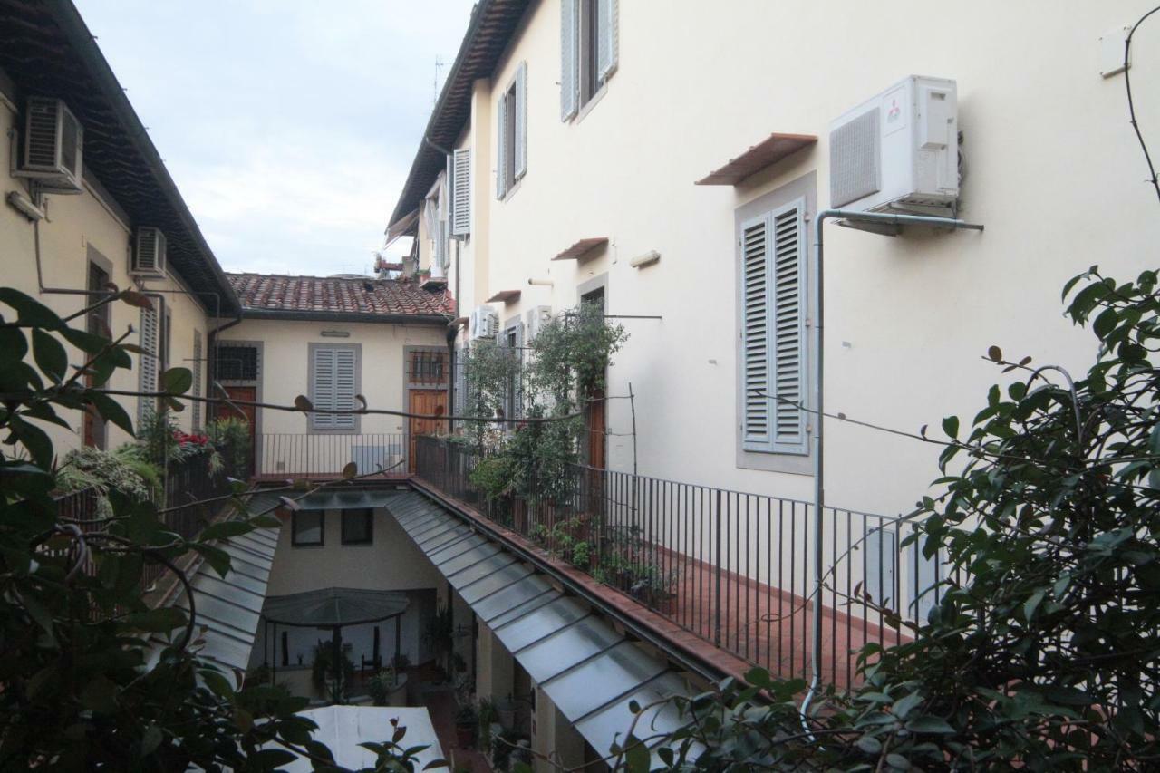 Angolo Fiorito In San Lorenzo Florencja Zewnętrze zdjęcie